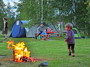 Tent pitch