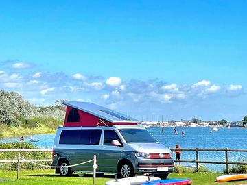 Creekfront and lakeside pitches with lovely views