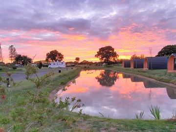 Large hardstanding and glamping field (added by manager 19 jul 2022)