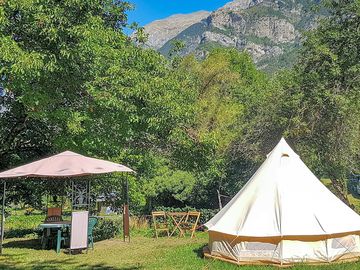 Tipi with gazebo and summer kitchen (added by manager 25 may 2023)