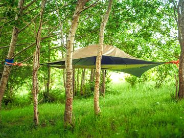 Stealth tent