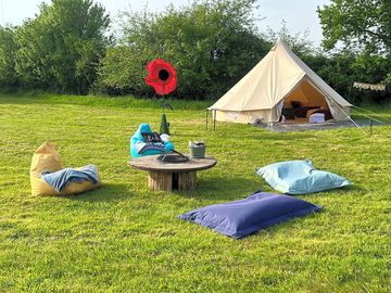 Poppy bell tent (added by manager 22 may 2024)