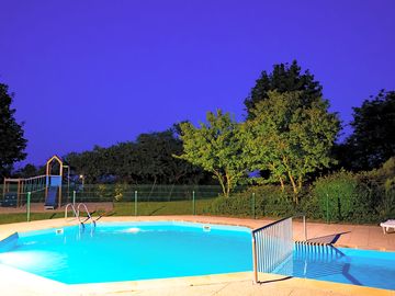 Swimming pool (added by manager 06 jun 2023)