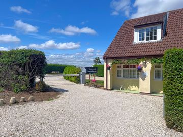 Sunnyside touring caravan park - main entrance and house