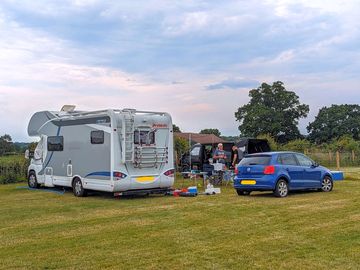 Lovely campsite. here we are set-up on ehu at the bottom left hand corner of the field. (added by visitor 16 jul 2023)