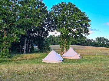 Bell tents (added by manager 17 nov 2022)