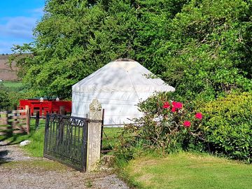 Walled garden yurt (added by manager 30 may 2022)