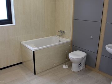 Family bathroom