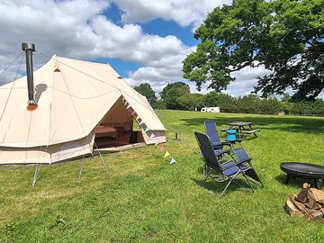 Emperor bell tent exterior (added by manager 26 aug 2022)