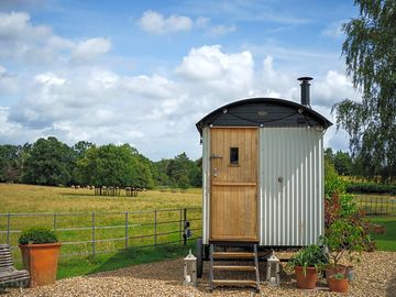 Shepherd's hut