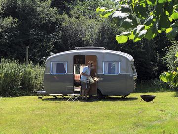 Love at first site for large tents, vw size camper vans or cute retro vintage caravans (added by manager 26 jan 2023)