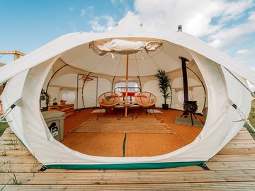 Lotus bell tent