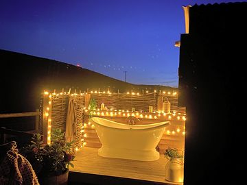 Fairy light bath (added by manager 29 oct 2023)
