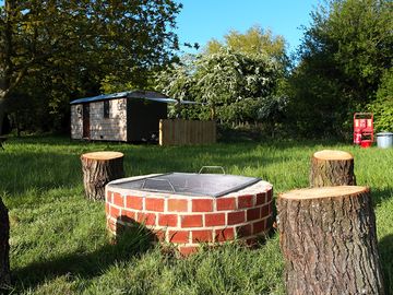 Firepit (added by manager 06 sep 2022)