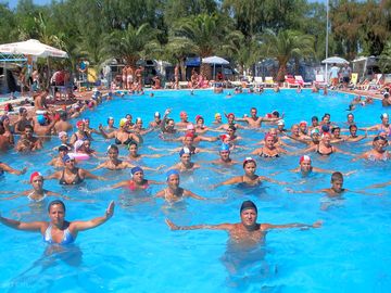 Aquagym and other activities are organised during high season (added by manager 01 may 2015)