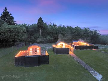The outside inn glamping (added by manager 15 may 2024)