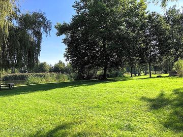 Peaceful pitches
