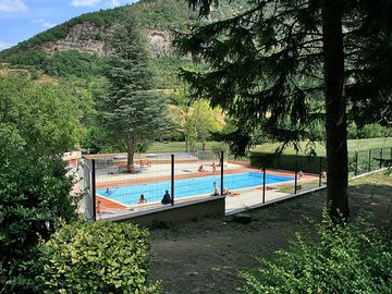 Outdoor pool (added by manager 12 jul 2016)