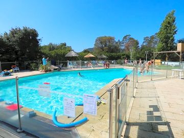 Outdoor pool (added by manager 28 oct 2020)