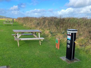 Service post and picnic bench