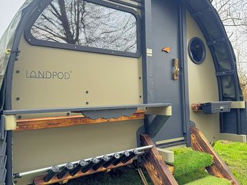 Camping pod
