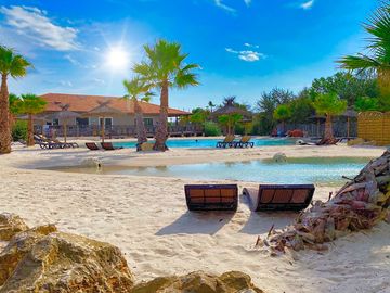 Beach-style pool