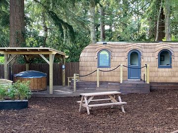 Culdees castle glamping (added by manager 17 aug 2020)