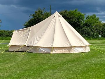 Bell tent (added by manager 16 jan 2023)