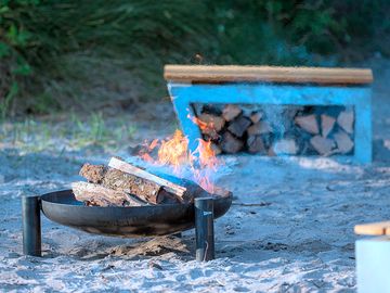 Firepit on the beach (added by manager 10 jul 2023)