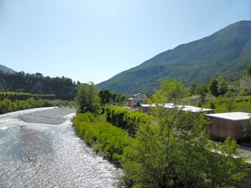 On the banks of the var