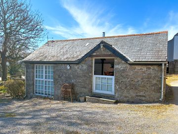 Modern cottage exterior