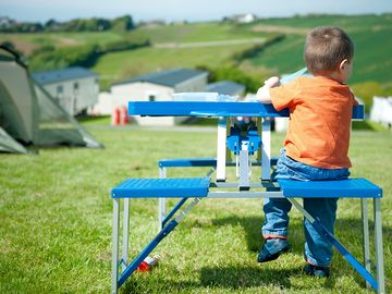 Countryside setting and family-friendly atmosphere