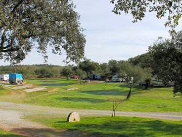 Spacious motorhome pitches