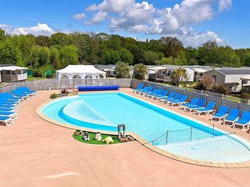 The pool and sundeck
