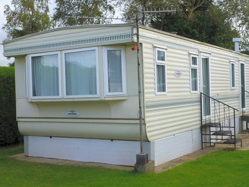 Static caravan (added by manager 27 feb 2017)
