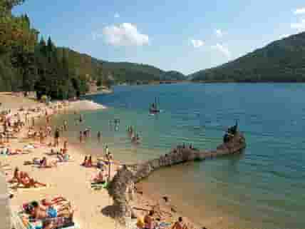 Swim in the lake or relax on the beach (added by manager 15 Feb 2015)