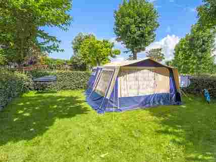 Spacious tent pitch