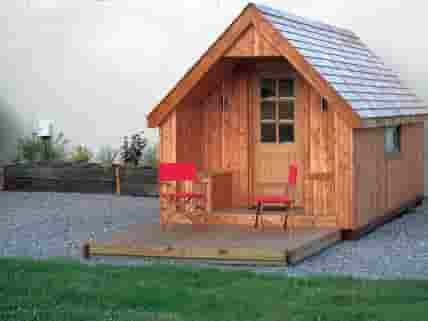 Fully equipped cosy cabins
