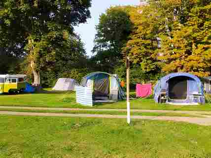 Tent Campsites in Windsor Berkshire 2024 from 25 nt Pitchup