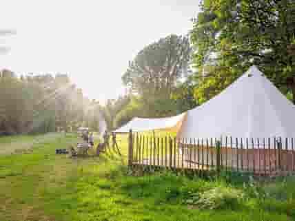 balmy evening with friends at Hawthorn Ridge bell tent