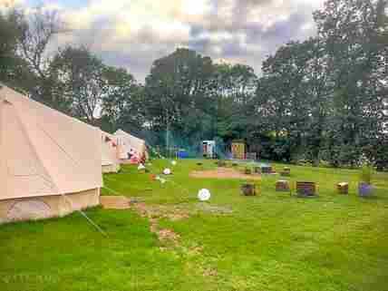 Baylily bell sales tents