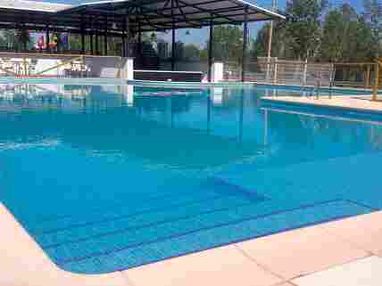 Large outdoor pool (added by manager 07 Jul 2017)