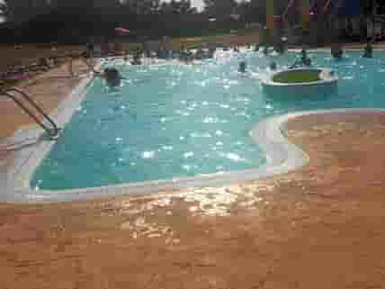 Swimming pool with inflatable slides (added by manager 28 Jul 2016)
