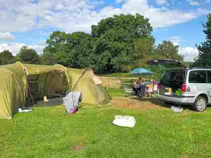 Carron Camping and Caravanning, Nomansland, Wiltshire