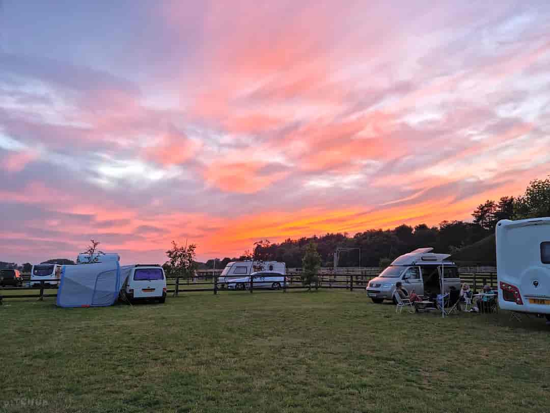 Kings Forest Caravan Park: Red sky at night.. (photo added by  on 05/07/2021)