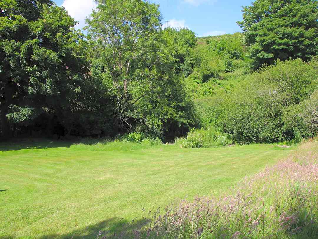 Best Campsites In Mid Wales 2020 From 10 54 Book 77 Campsites On Pitchup