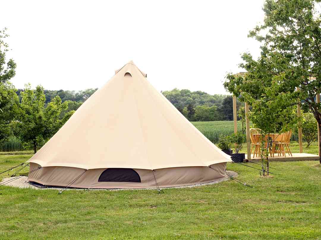 Hutton Le Hole Caravan Park: Back of the bell tent (photo added by manager on 07/07/2021)