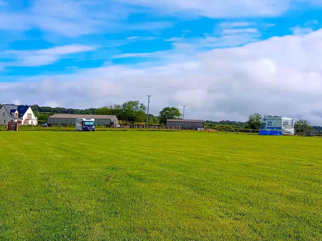 Markstone Farm Caravan and Camping: Non electric grass pitches