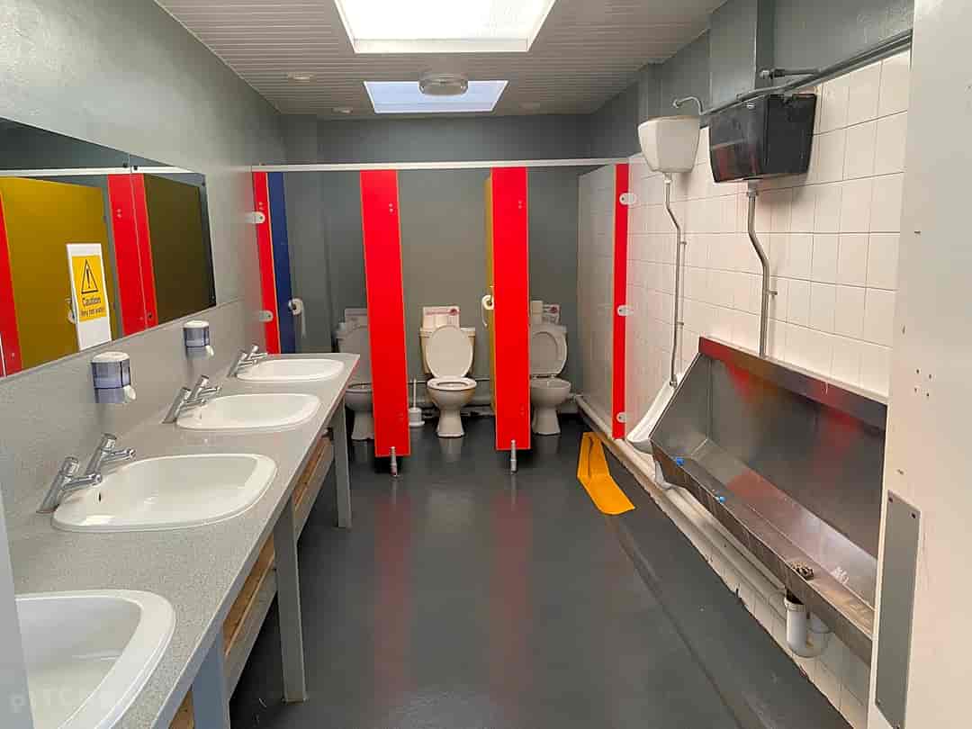 Jurassic Camp: Renovated Mens toilets