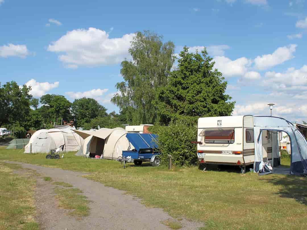 Camping-Paradies Grüner Jäger: Tents, caravans and motorhomes all welcome